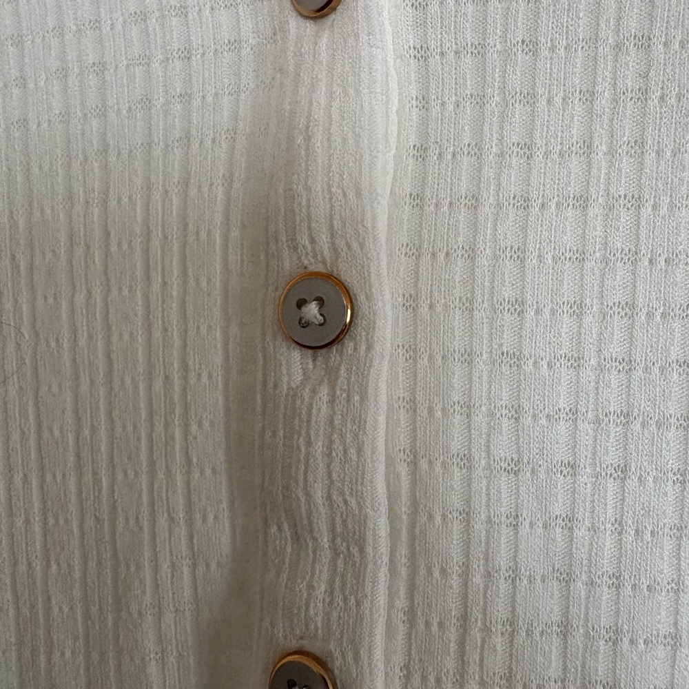 Gloria Vanderbilt Cream Textured Top - Picture 5 of 5